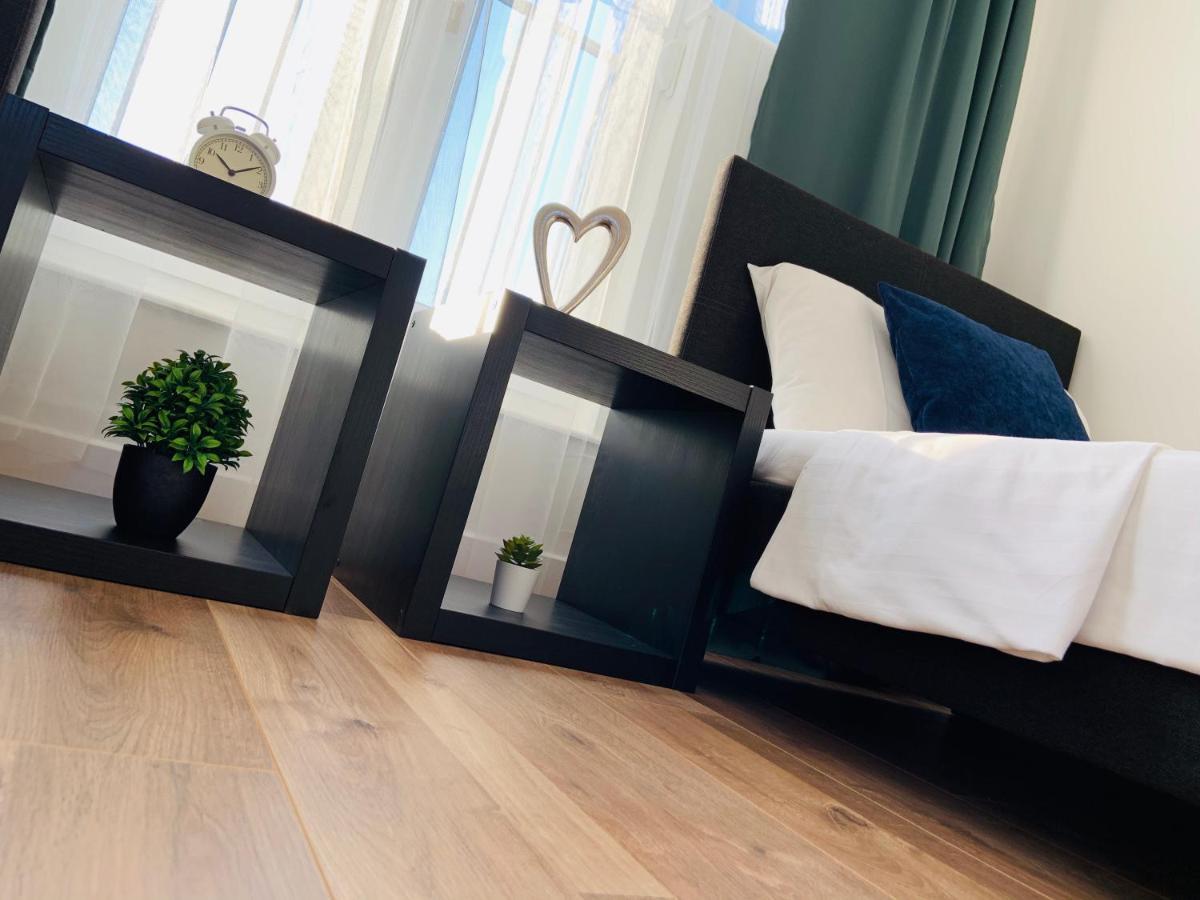 Apartamento Two Bedroom Serviced Apartment,