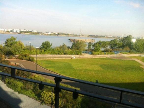 Affluent Waterside Tideslea Path Apartment London