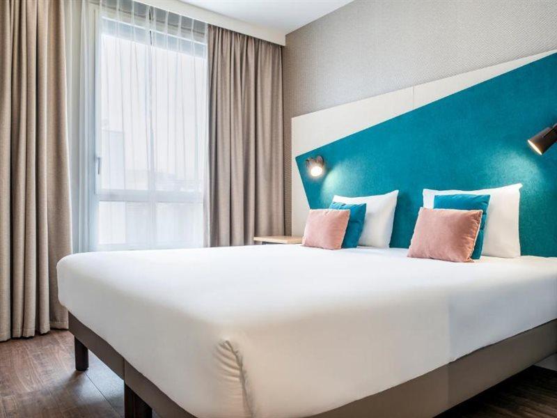 Aparthotel Adagio Stratford 4*