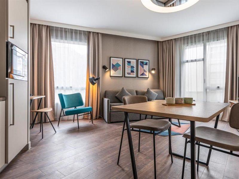 Adagio Stratford Aparthotel
