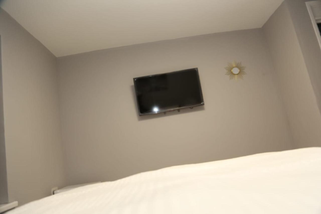 Budget 4-bed House In Woolwich