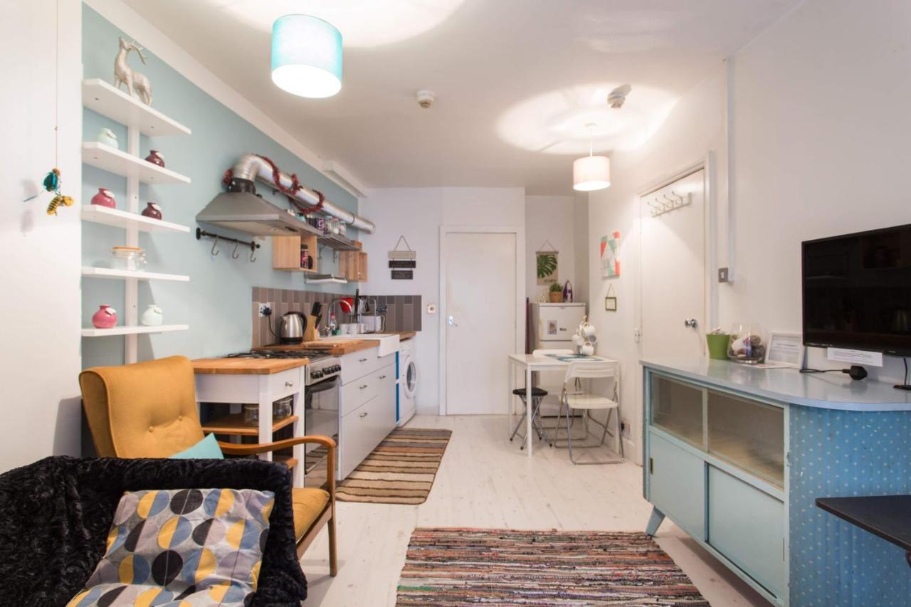 2 Bedroom Roof Terrace With Sauna Jakuzzi And Outdoor Cinema Appartement Londres