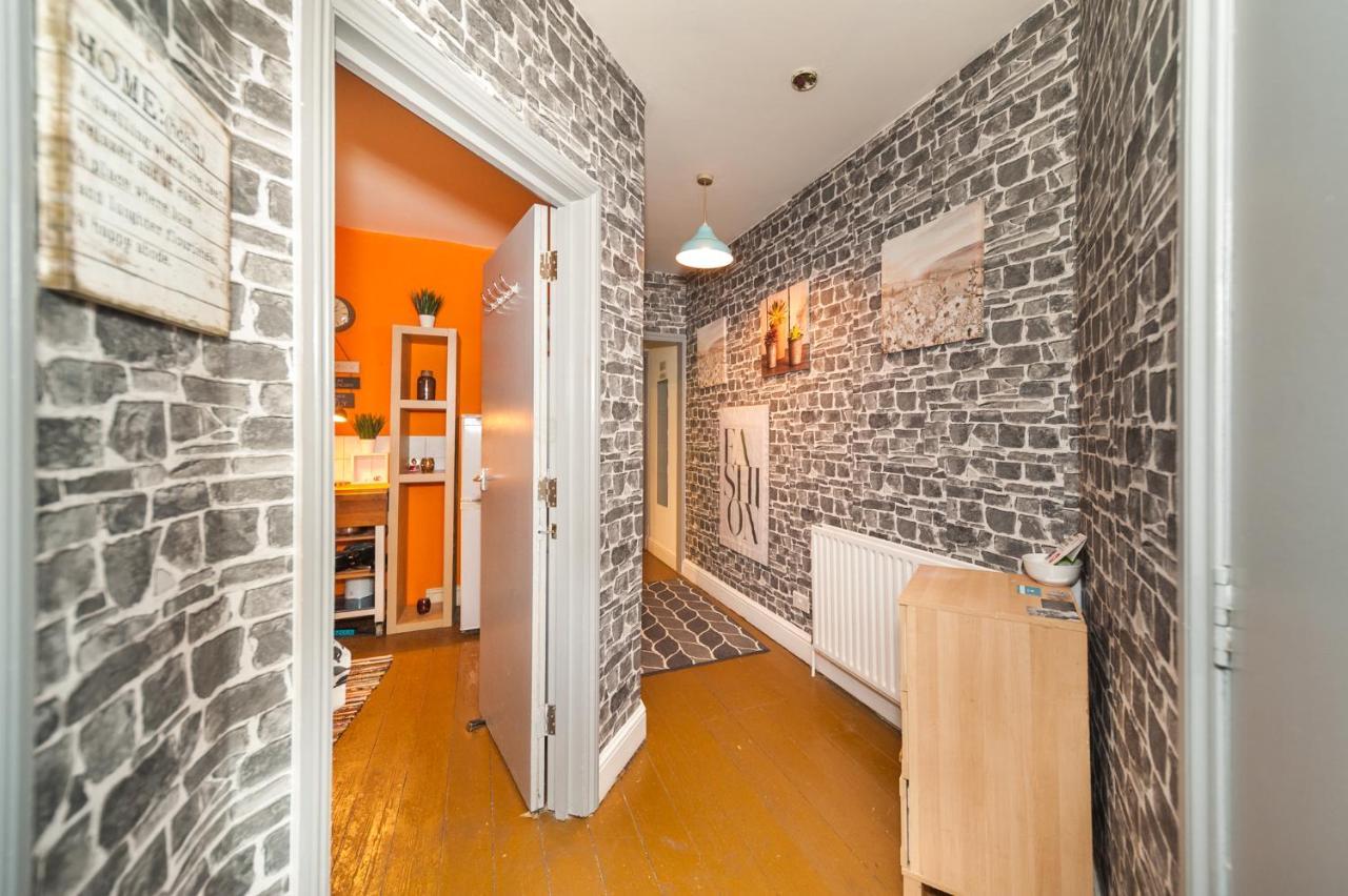 2 Bedroom Roof Terrace With Sauna Jakuzzi And Outdoor Cinema Appartement Londres