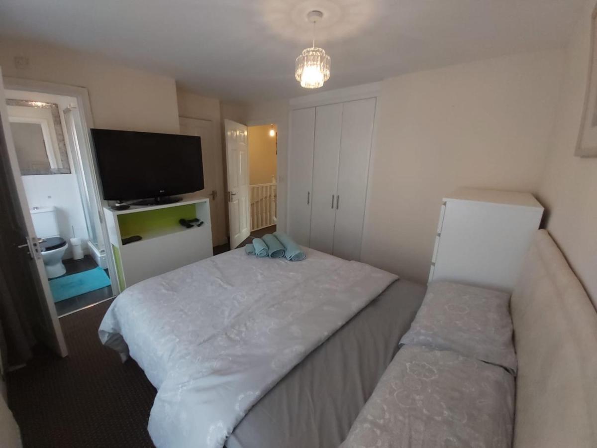 Heronsgate Gh007