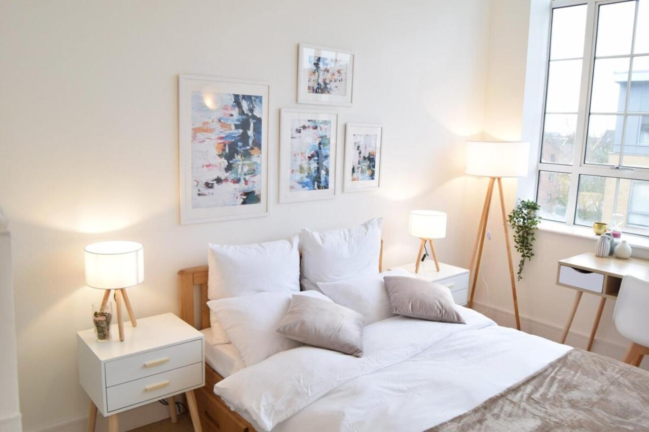 Bright Warehouse Conversion In Buzzing Peckham Apartment
