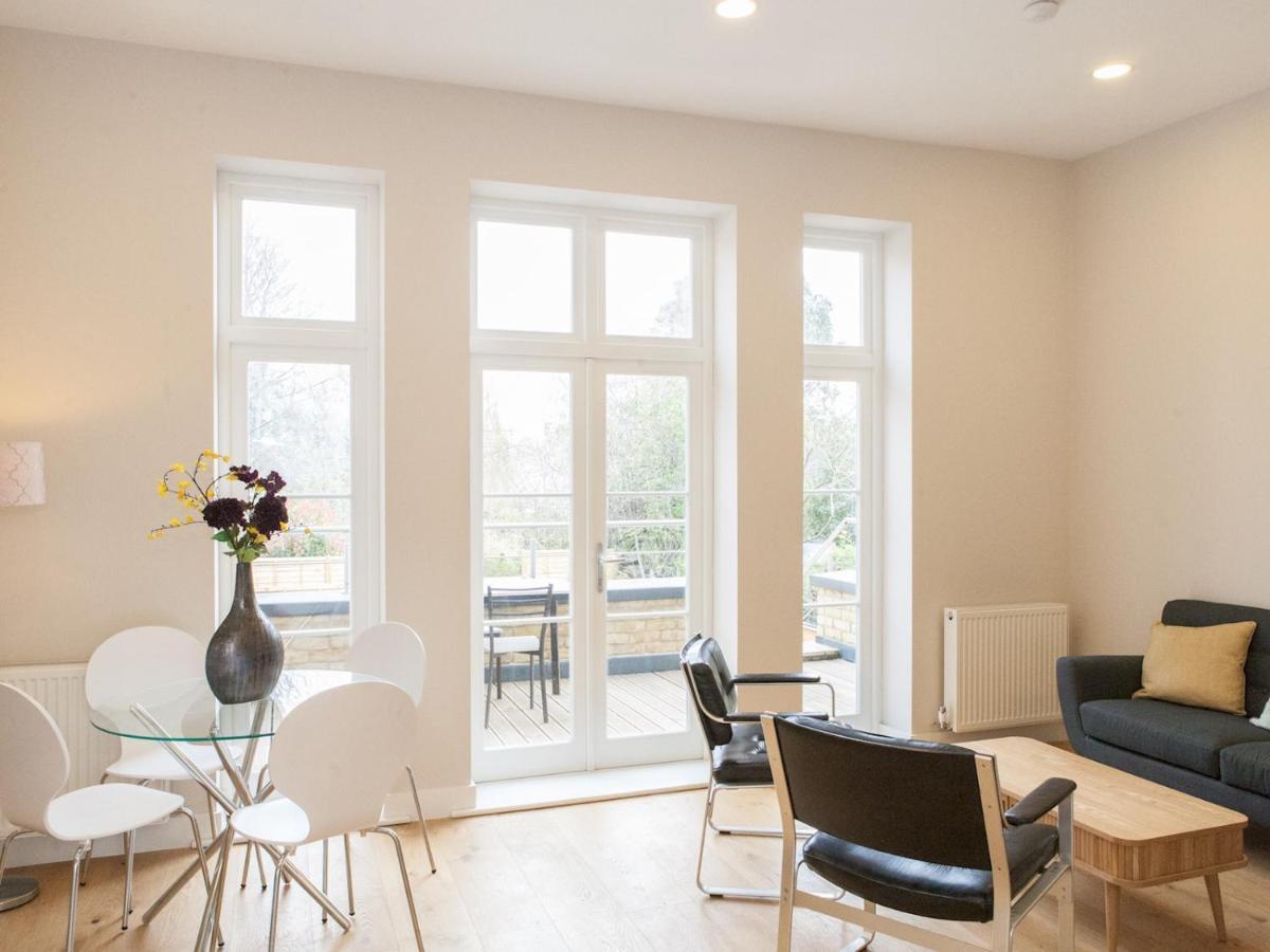 Pass The Keys - Spacious Flat With Private Sun Terrace In South East Apartamento Londres