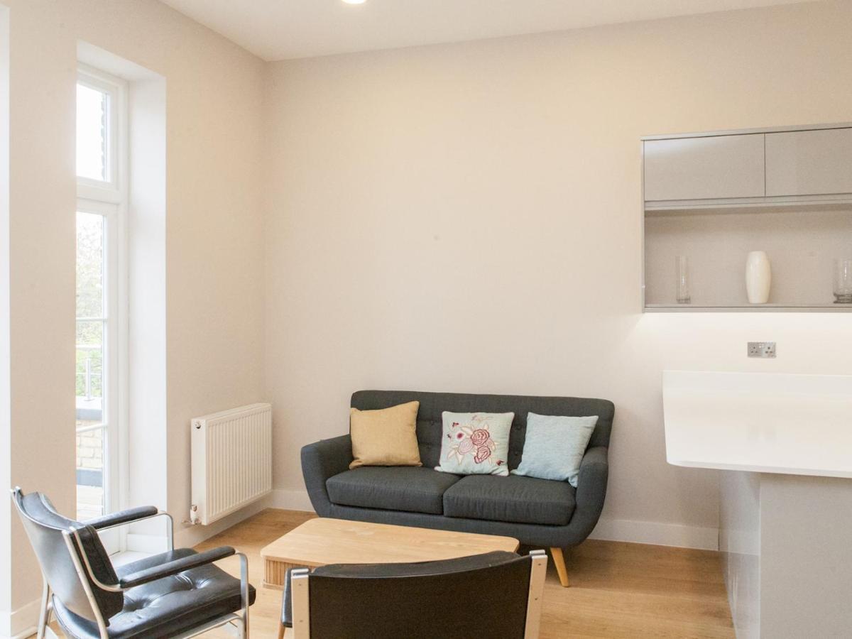 Pass The Keys - Spacious Flat With Private Sun Terrace In South East * Londres