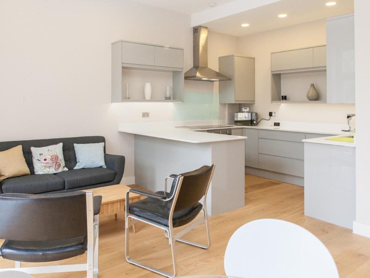 Apartamento Pass The Keys - Spacious Flat With Private Sun Terrace In South East *