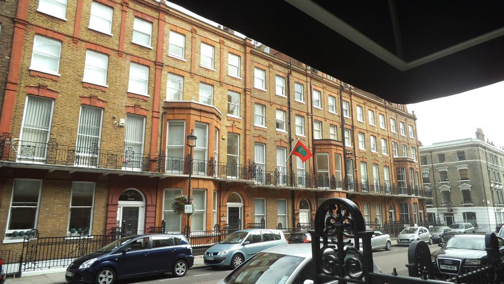 Regency Westend Alojamento de Acomodação e Pequeno-almoço 3*