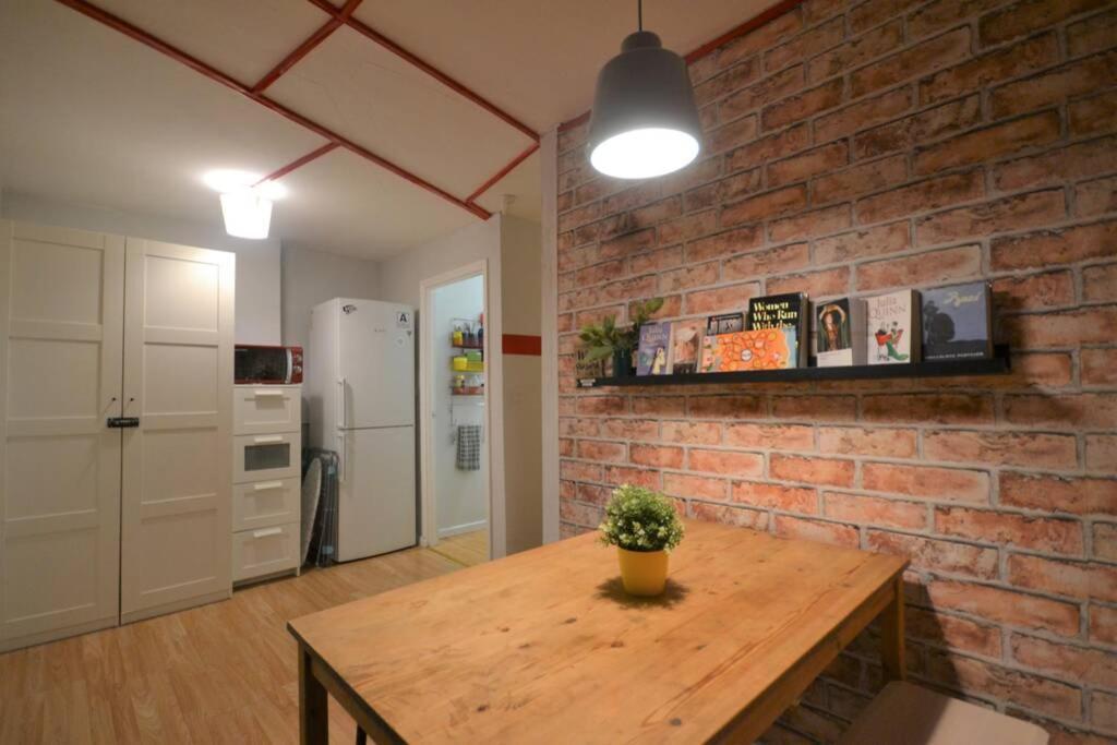 Stylish Budget 4 Bedroom Flat In Brick Lane *