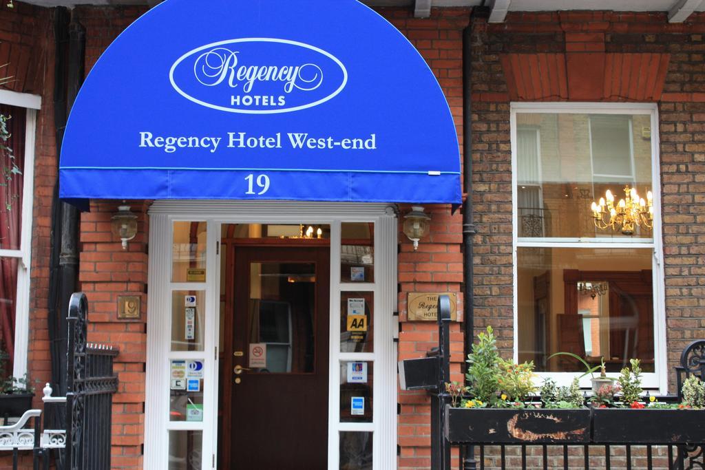 Alojamento de Acomodação e Pequeno-almoço Regency Westend