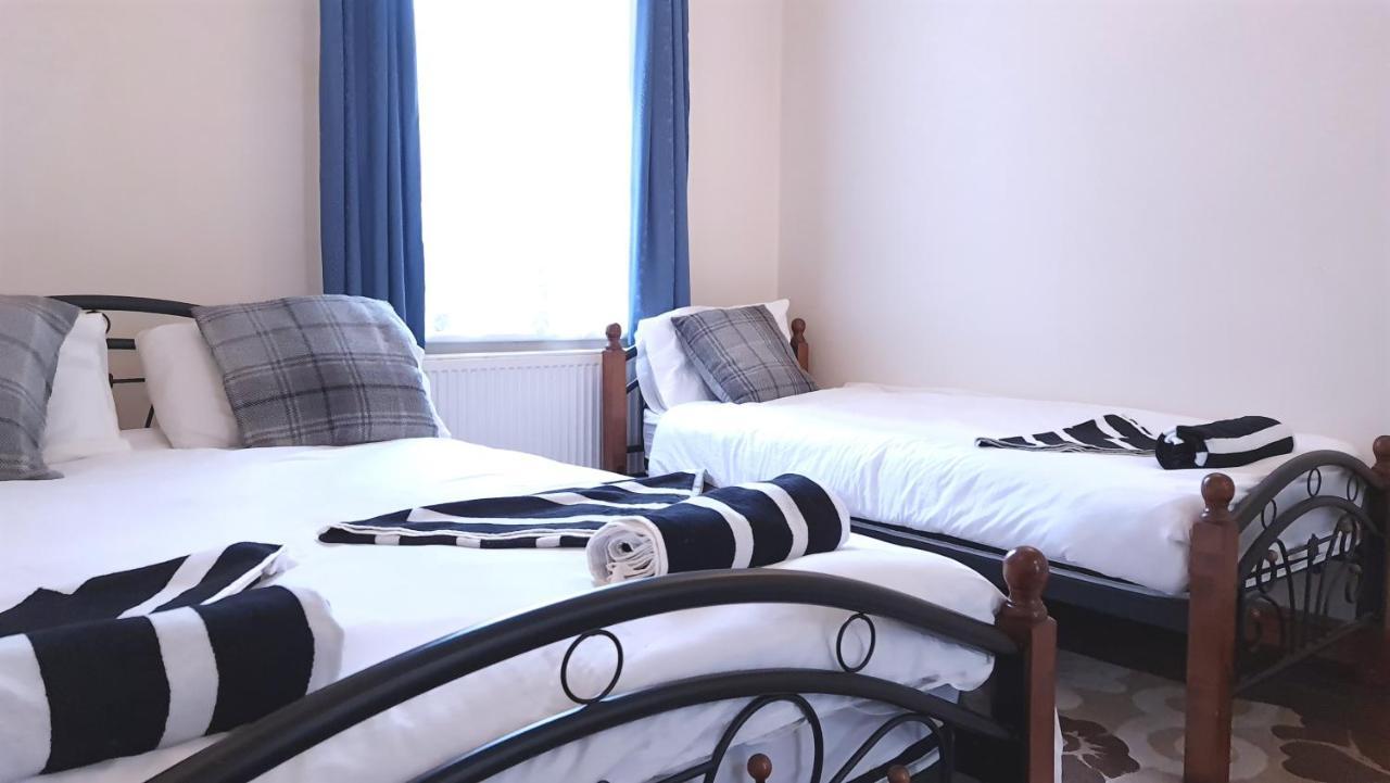 Stayeasy In Trendy Heart Of Bed and breakfast