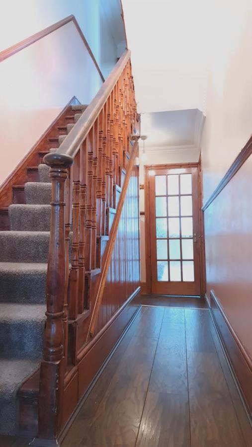 Bed and breakfast Stayeasy In Trendy Heart Of *
