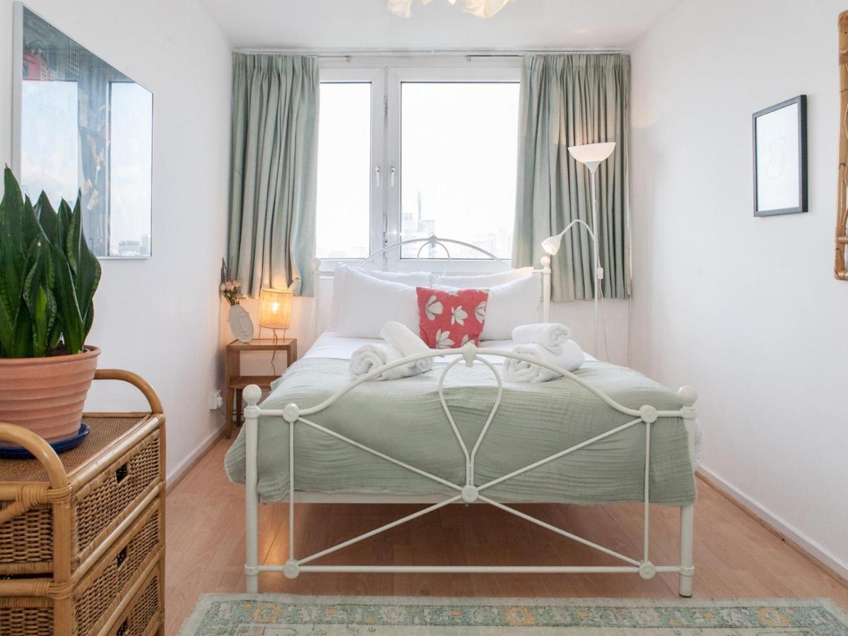 Pass The Keys Spacious 2bedroom Flat With Views In Bridge * Londres