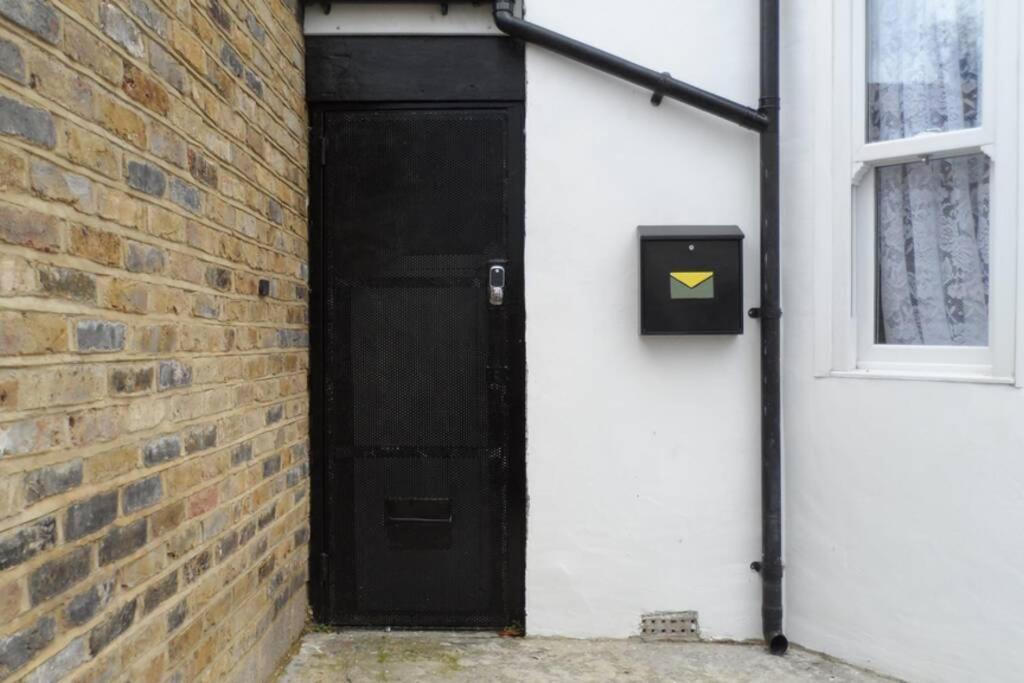 Bubblesbnb- Lovely 1 Bedroom Studio Flat Appartement Londres
