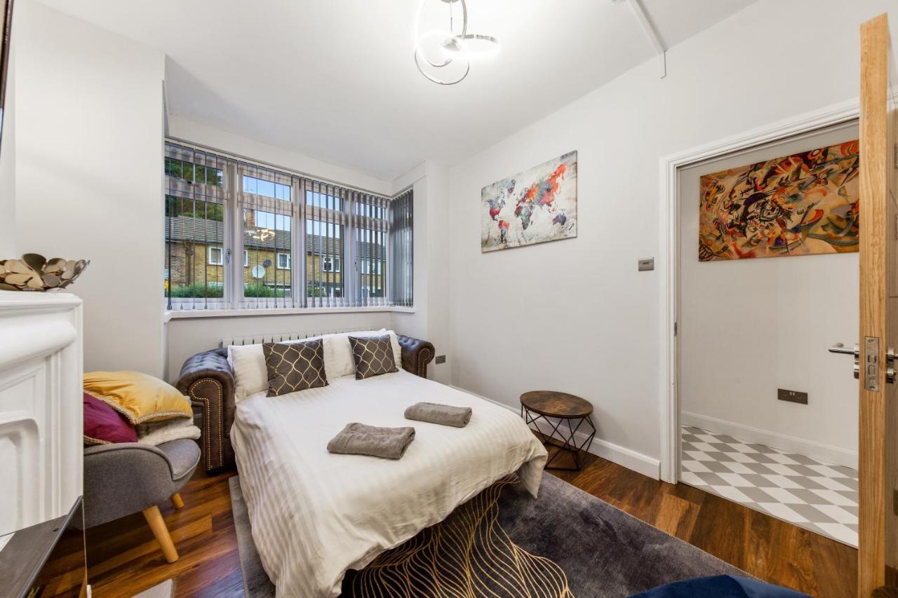 Holiday home Stunning House London