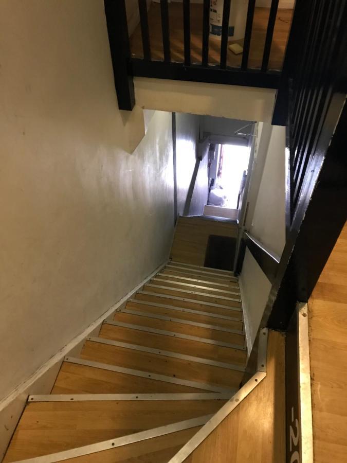 Stylish Budget 4 Bedroom Flat In Brick Lane * London