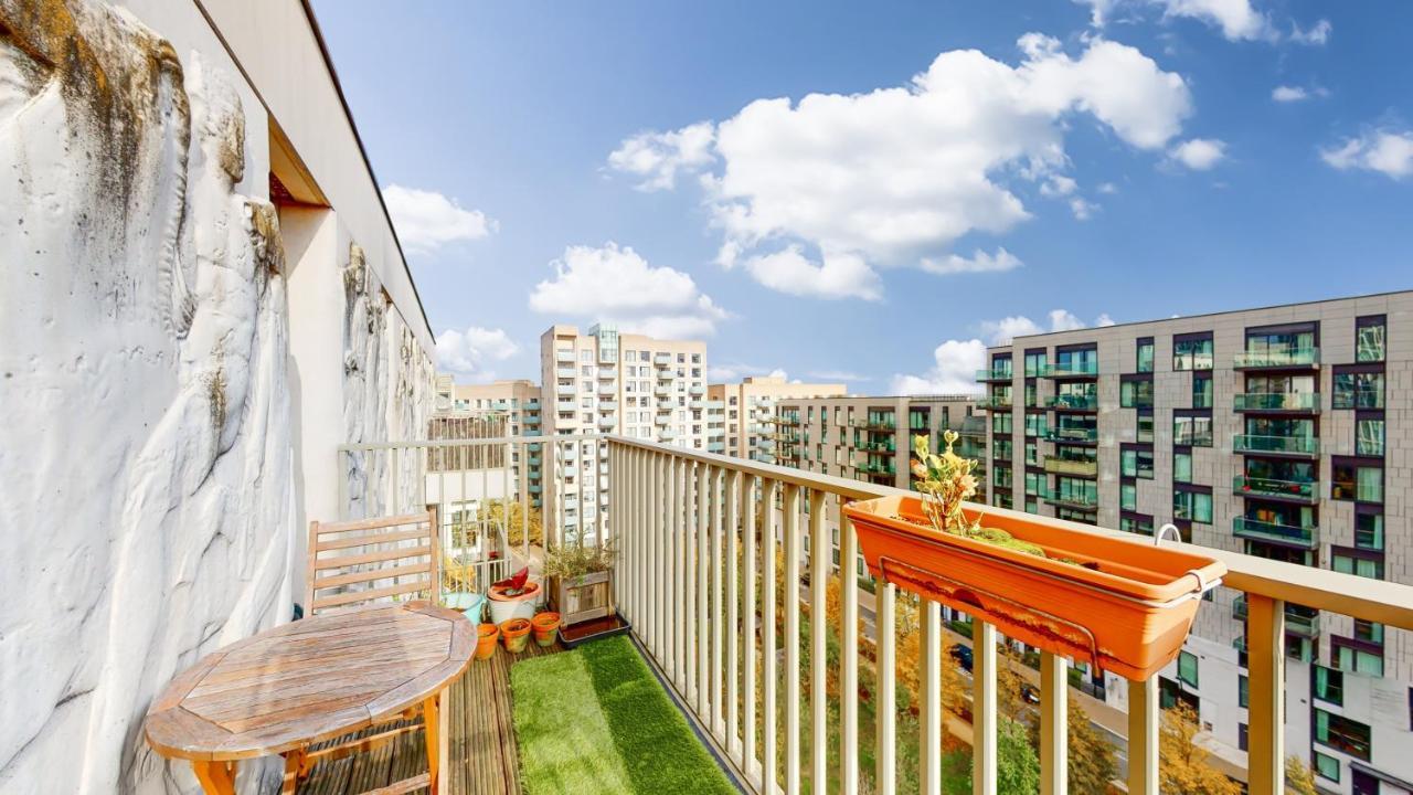 Apartment Lovely 2 Bedroom Flat With Balcony In Stratford London