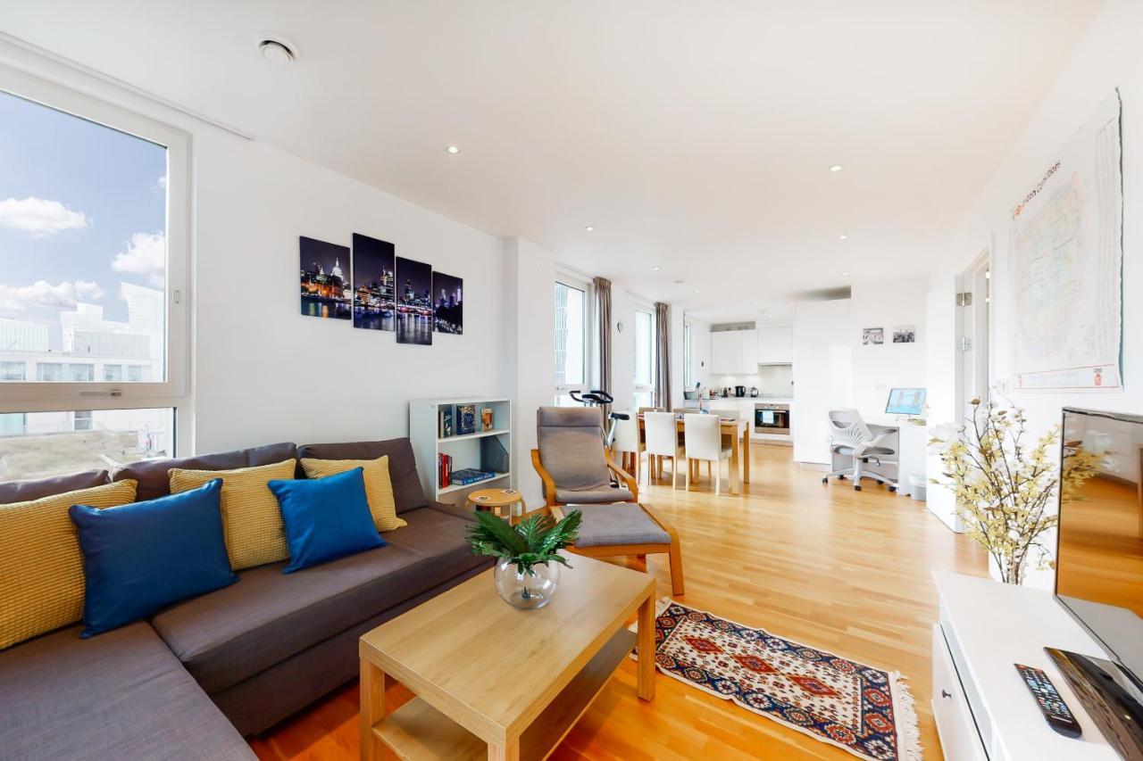 Apartment Lovely 2 Bedroom Flat With Balcony In Stratford *