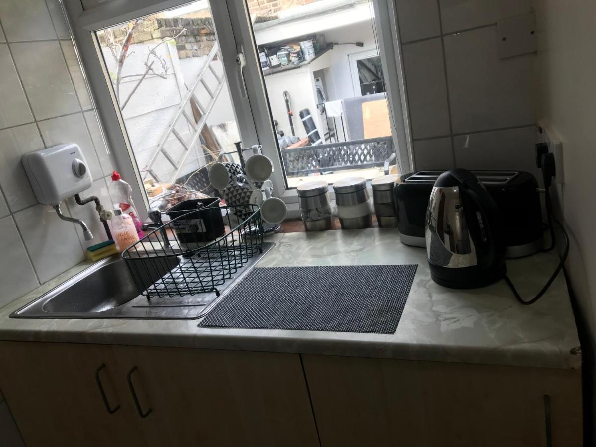 Appartement Bubblesbnb- Lovely 1 Bedroom Studio Flat Londres