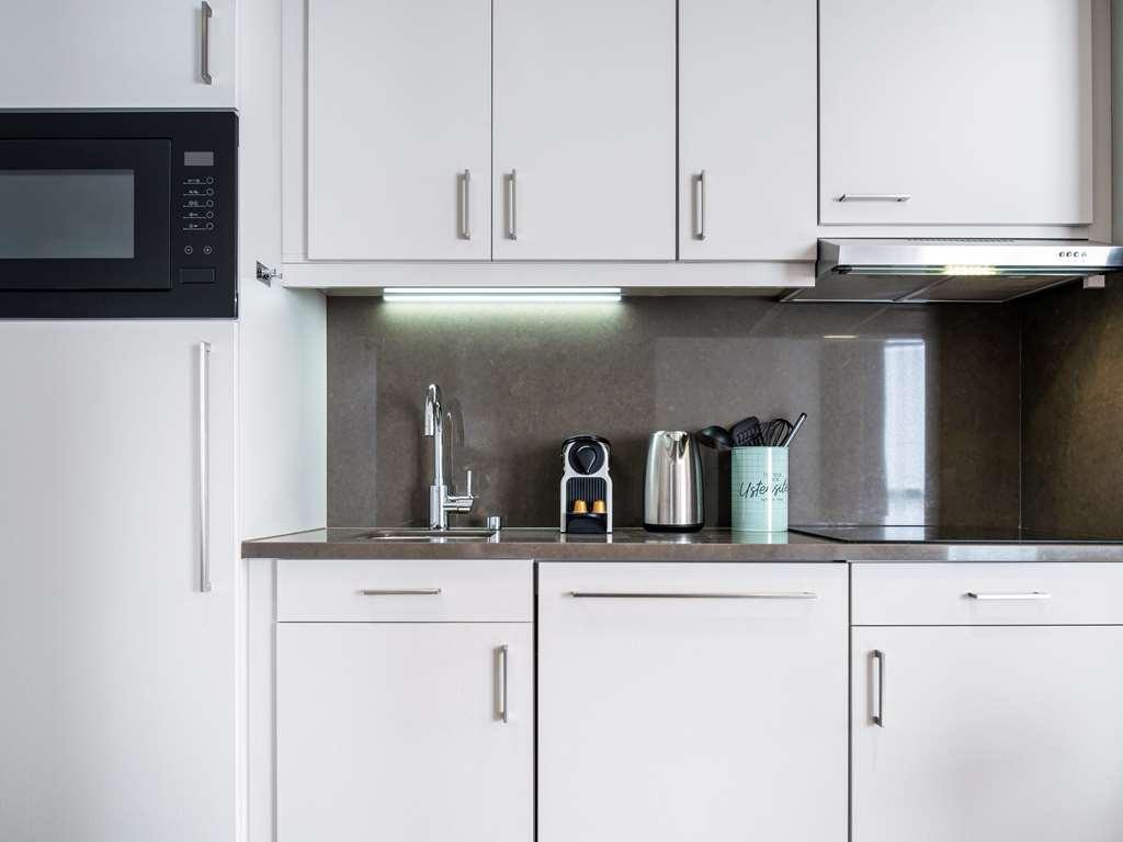 Adagio Stratford Londen