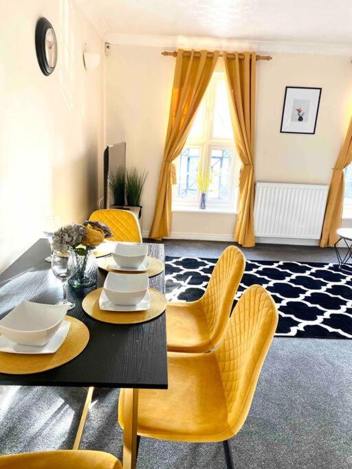 Smartrips Beckton Townhouse With Parking Apartamento
