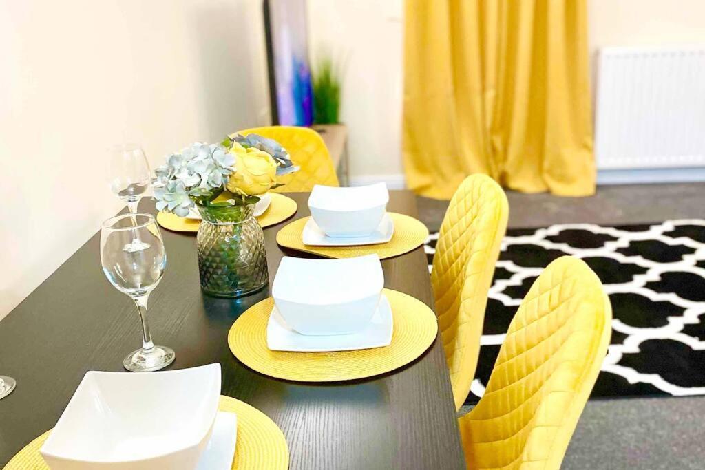 Smartrips Beckton Townhouse With Parking Apartamento *