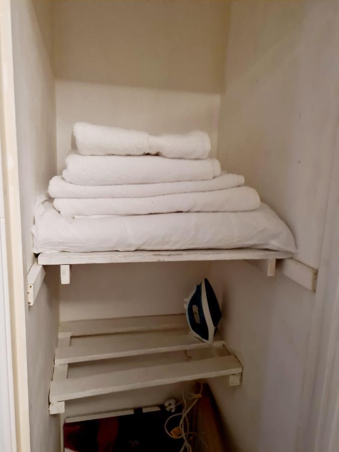 Fantastic Cozy 3bed Hse Excel Free Parking Wifi Sleeps 6 Apartment
