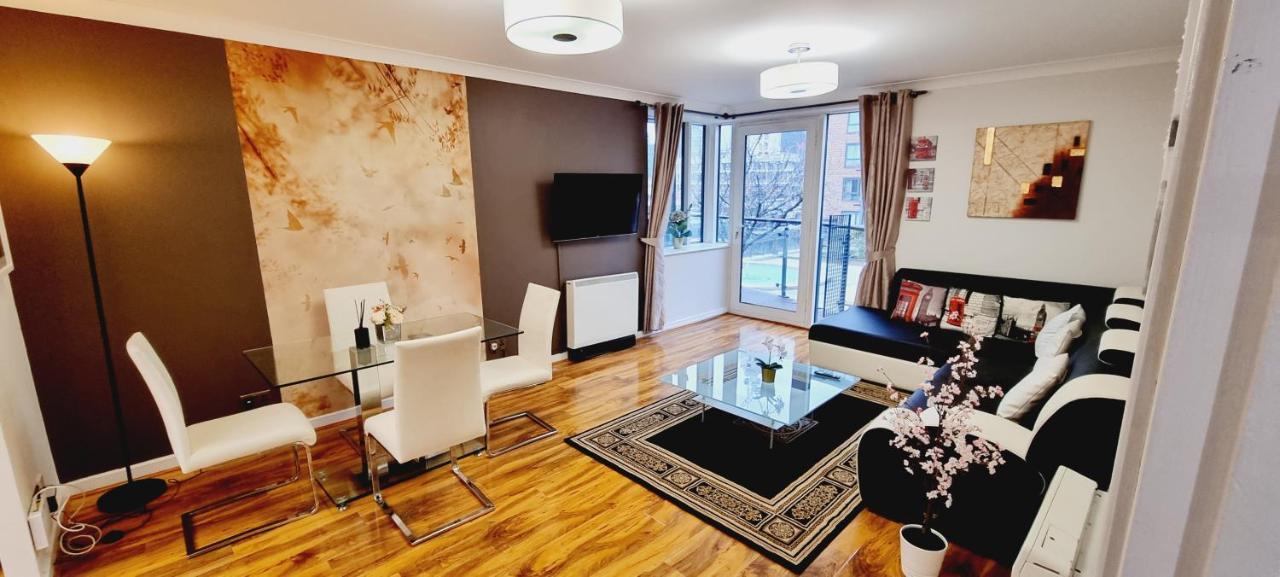Double King Suite, Canary Wharf Waterfront London