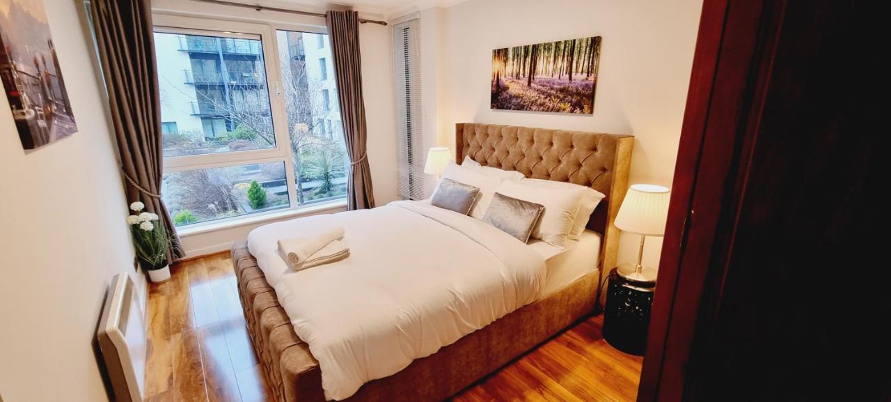 Apartment Double King Suite, Canary Wharf Waterfront London