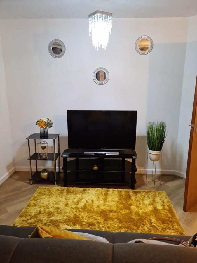 1 Bed Apartment, Peckham Rye *