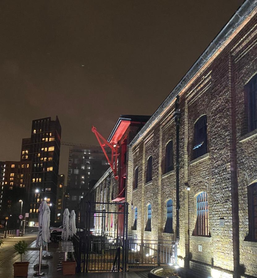 3, Warehouse K * Londres