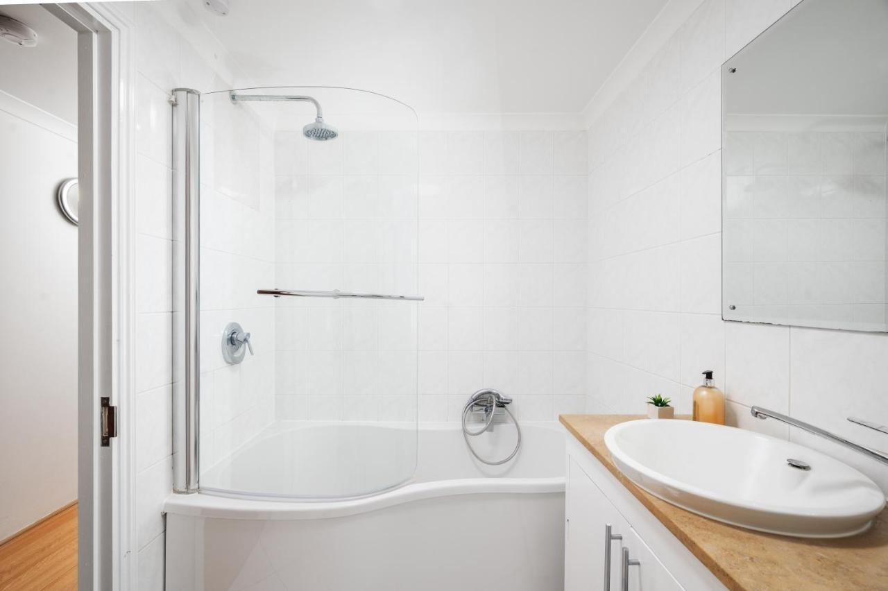 Apartamento Riverside Two Bedroom In Canary Wharf *