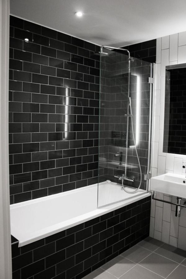 Md : Stunning 2 Bedroom 2 Bath - Royal Docks Apartamento Londres