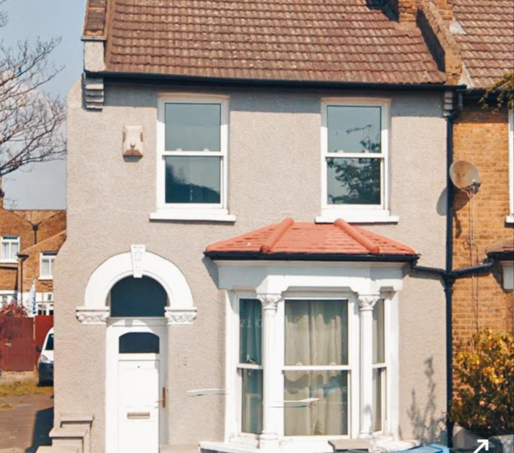 Casa de Férias Jb Greenwich, 3 Bed House,ideal For Contractors And Family
