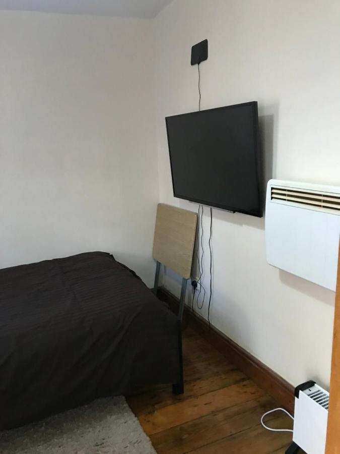 Bubblesbnb- Lovely 1 Bedroom Studio Flat Londres