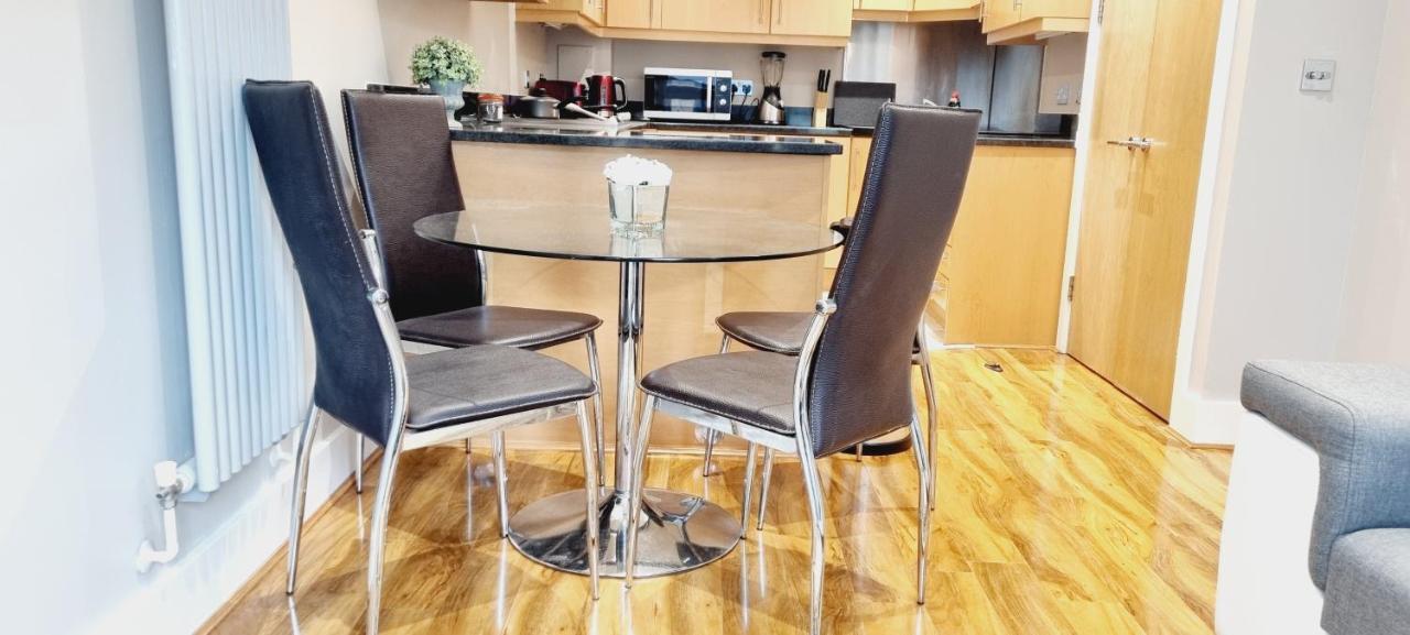 Appartement Waterside Canary Wharf Londres