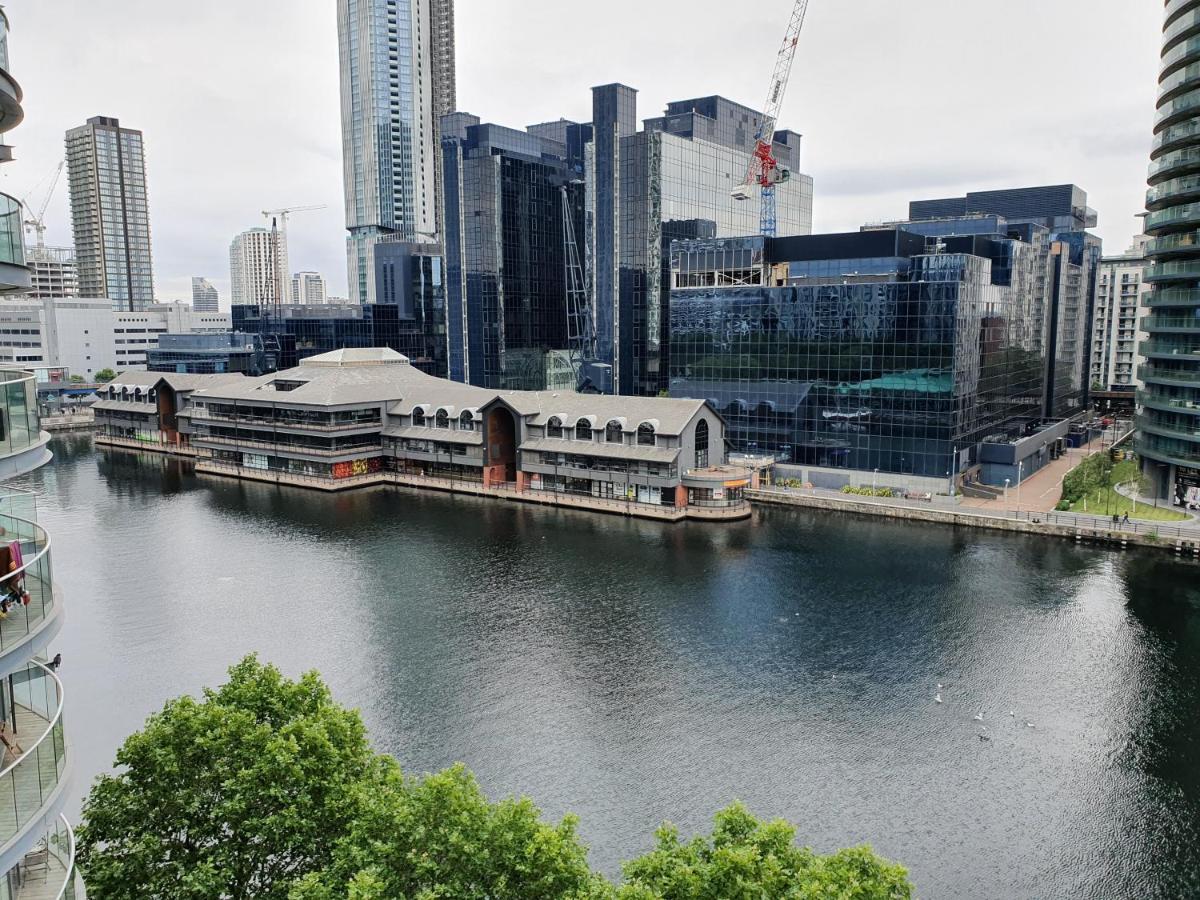 1 Bed Suite, Waterside, Canary Wharf * Londen