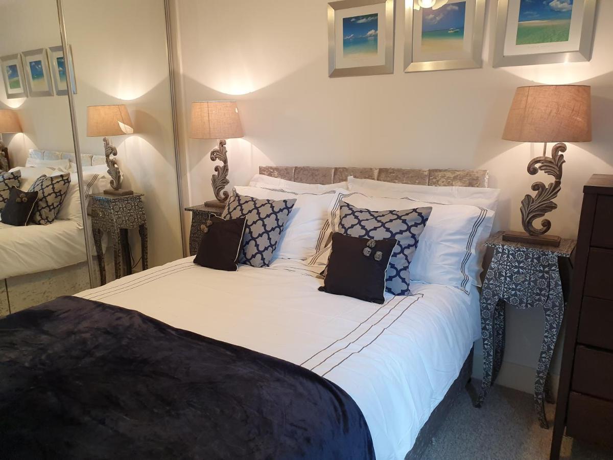Appartement 1 Bed Suite, Waterside, Canary Wharf *