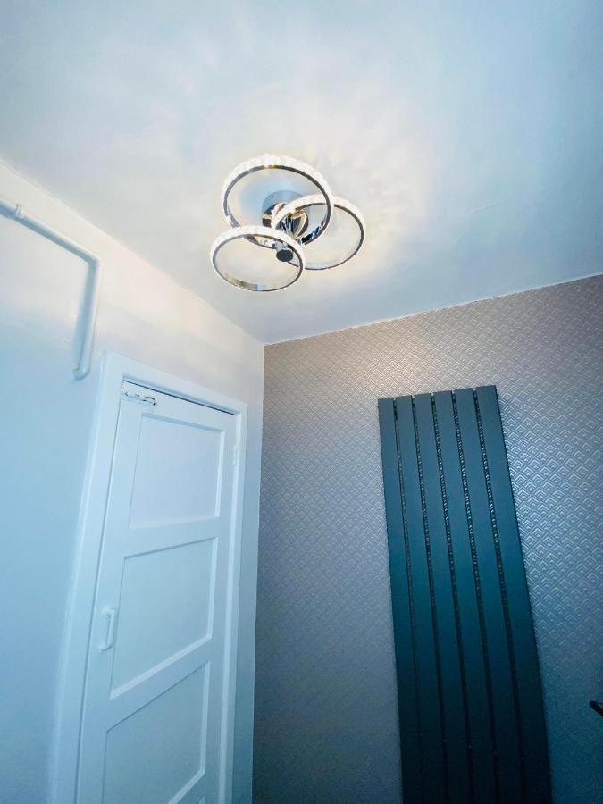 Apartamento Bright, Spacious, Modern Interior Decor 2 Bedrooms With Amazing Views *