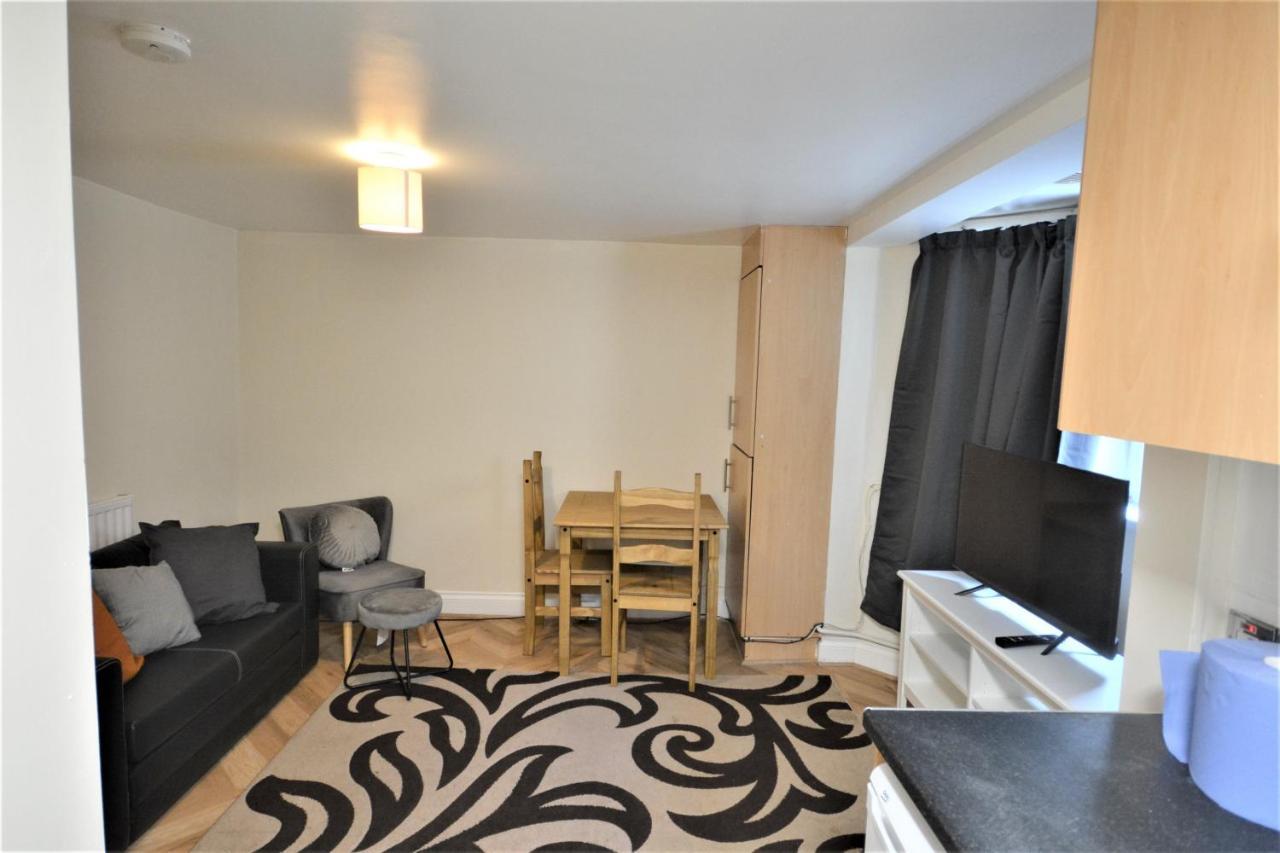 Modern One Bedroom Apartamento Londres