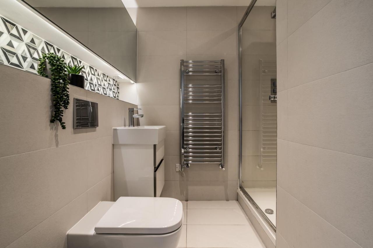 Borough Market 2-bed *