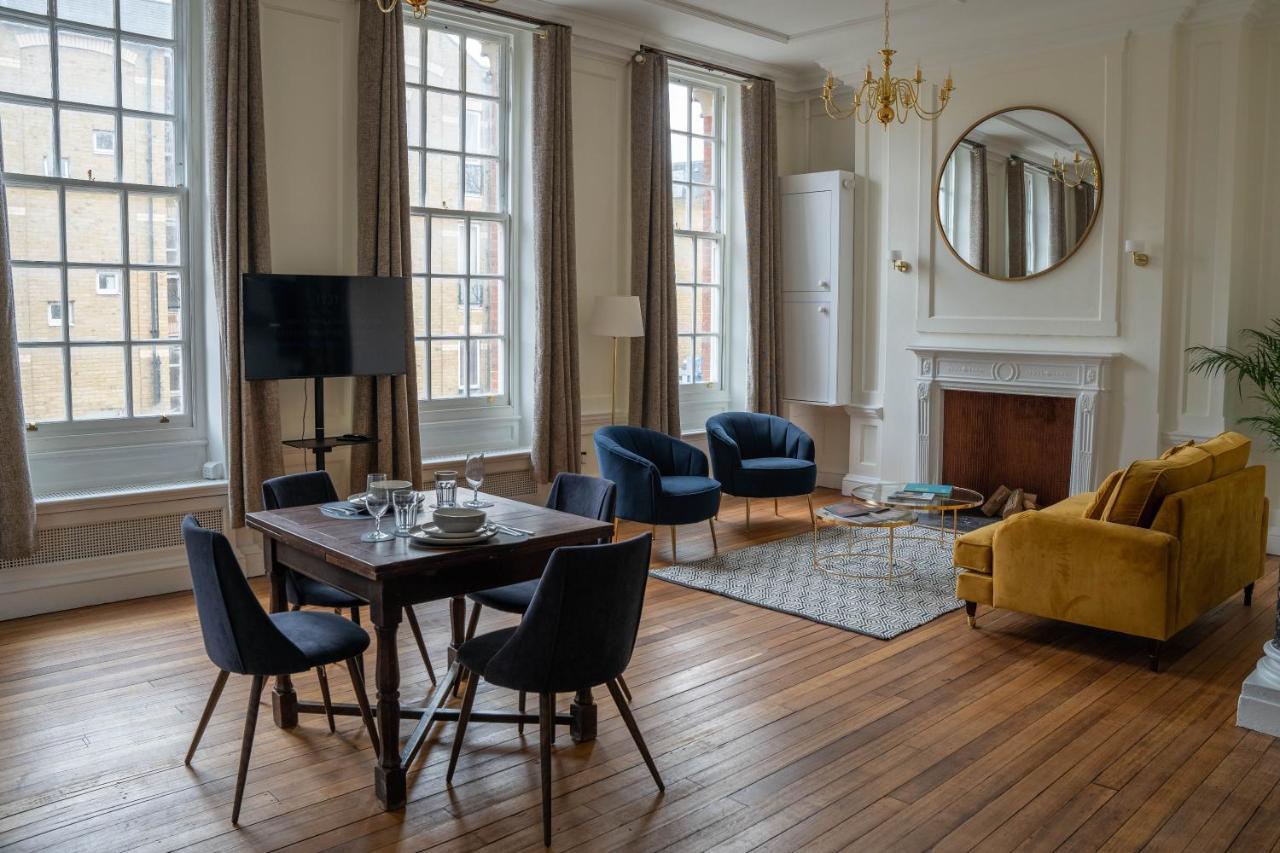 Dreamy Loft, Antique Wood Flooring & High Ceilings Apartamento Londres