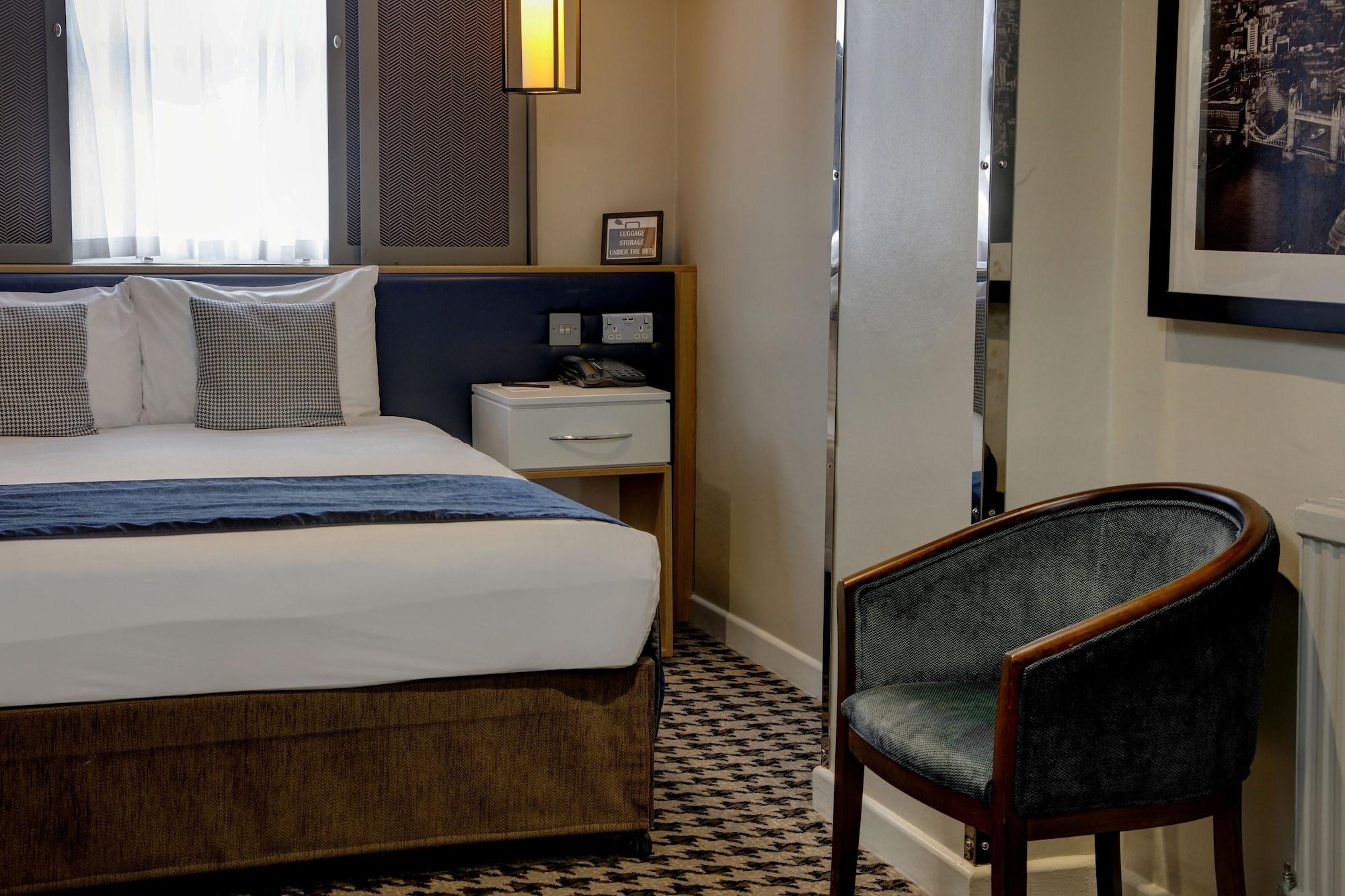 Hotel Corus Hyde Park 4*