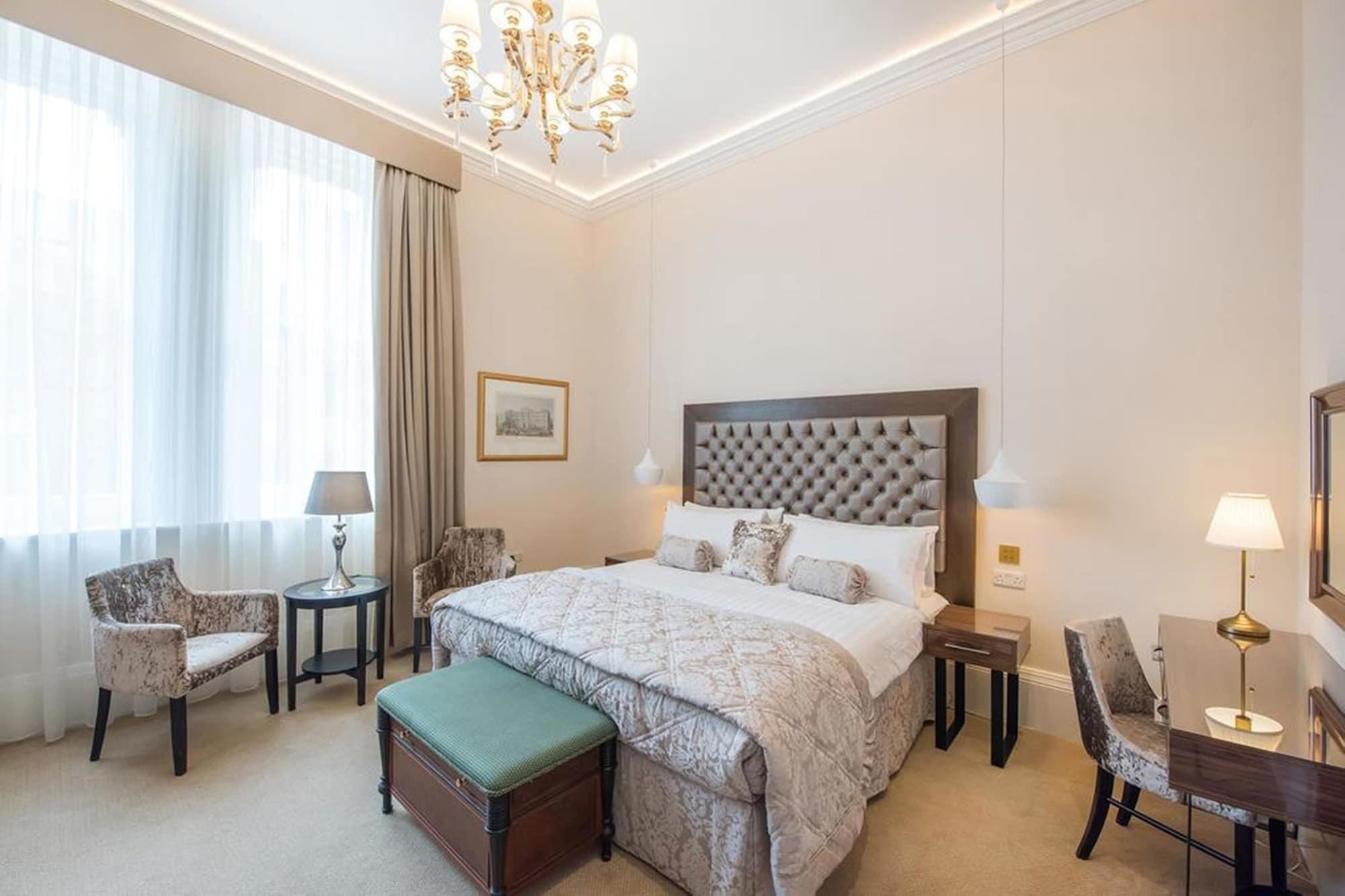 Hotel The Lansbury Heritage A Sunday - Canary Wharf Londres