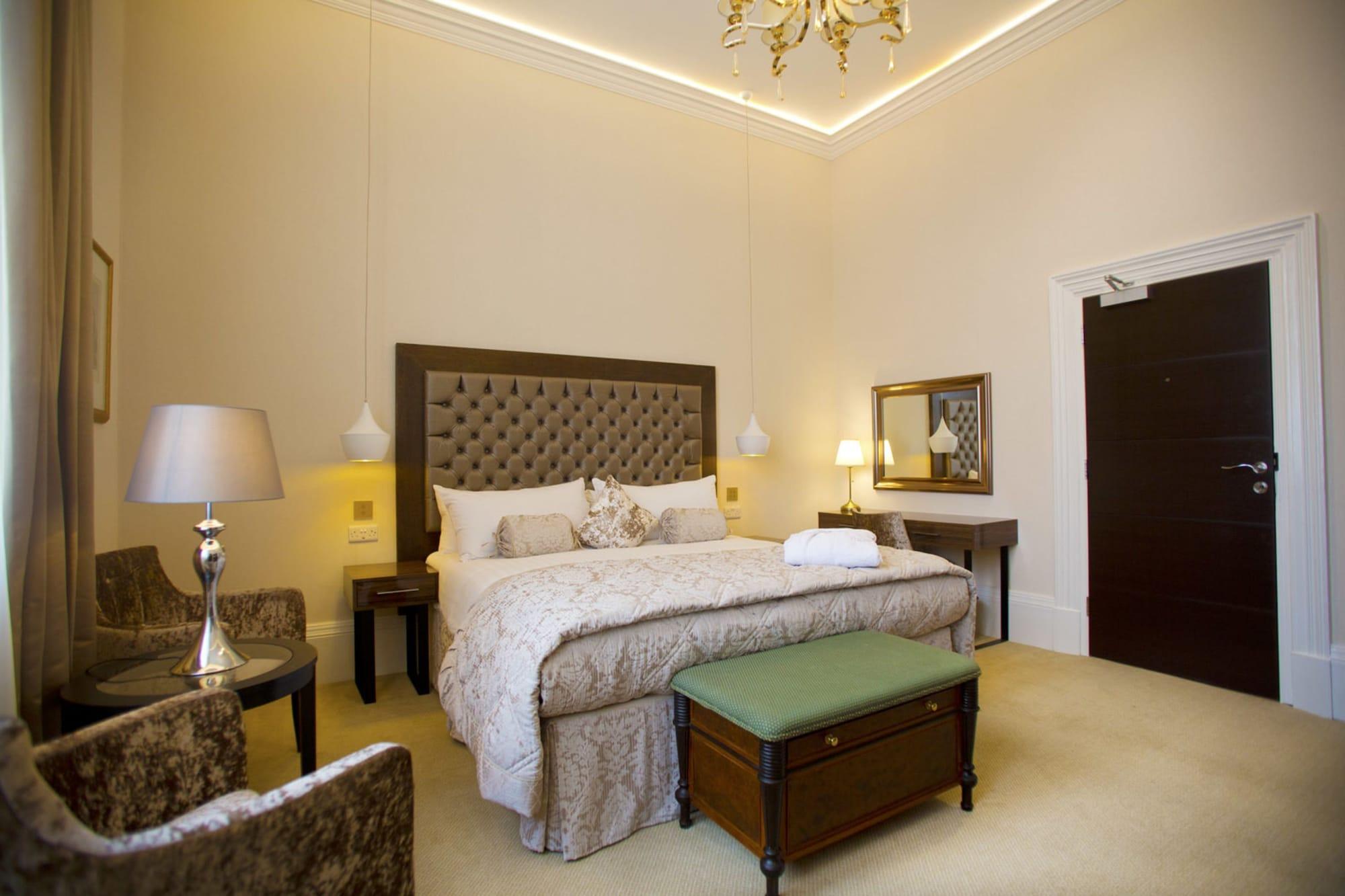 Hotel The Lansbury Heritage A Sunday - Canary Wharf Londres