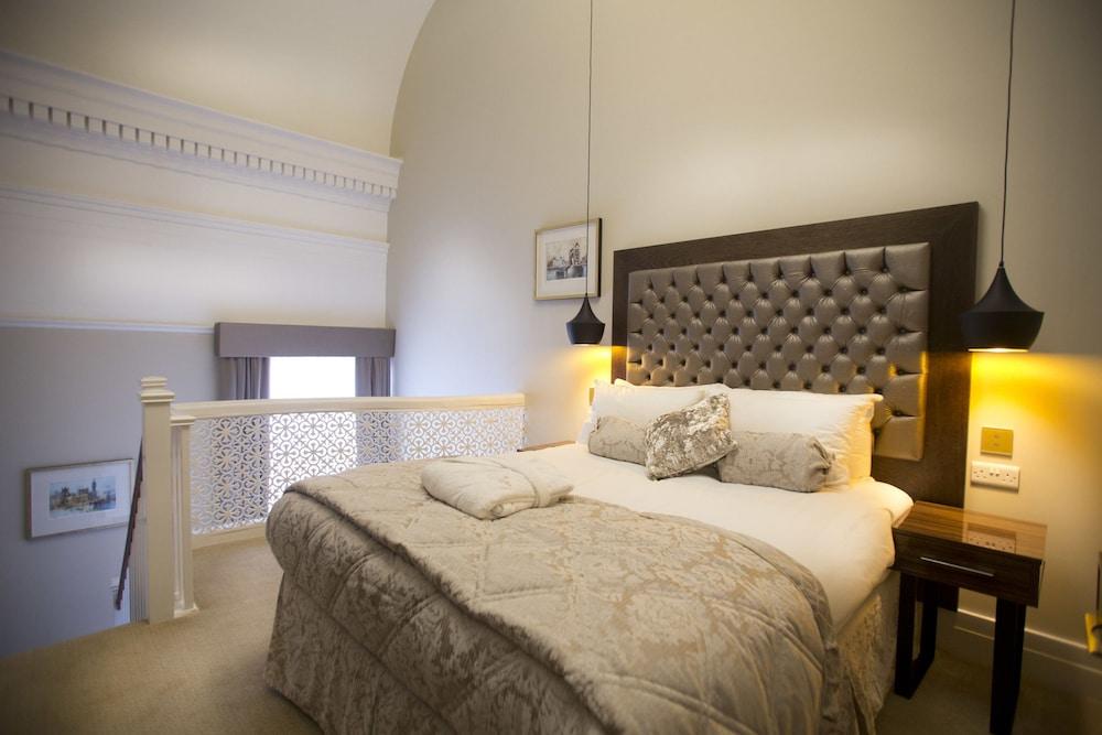 Hotel The Lansbury Heritage A Sunday - Canary Wharf Londres