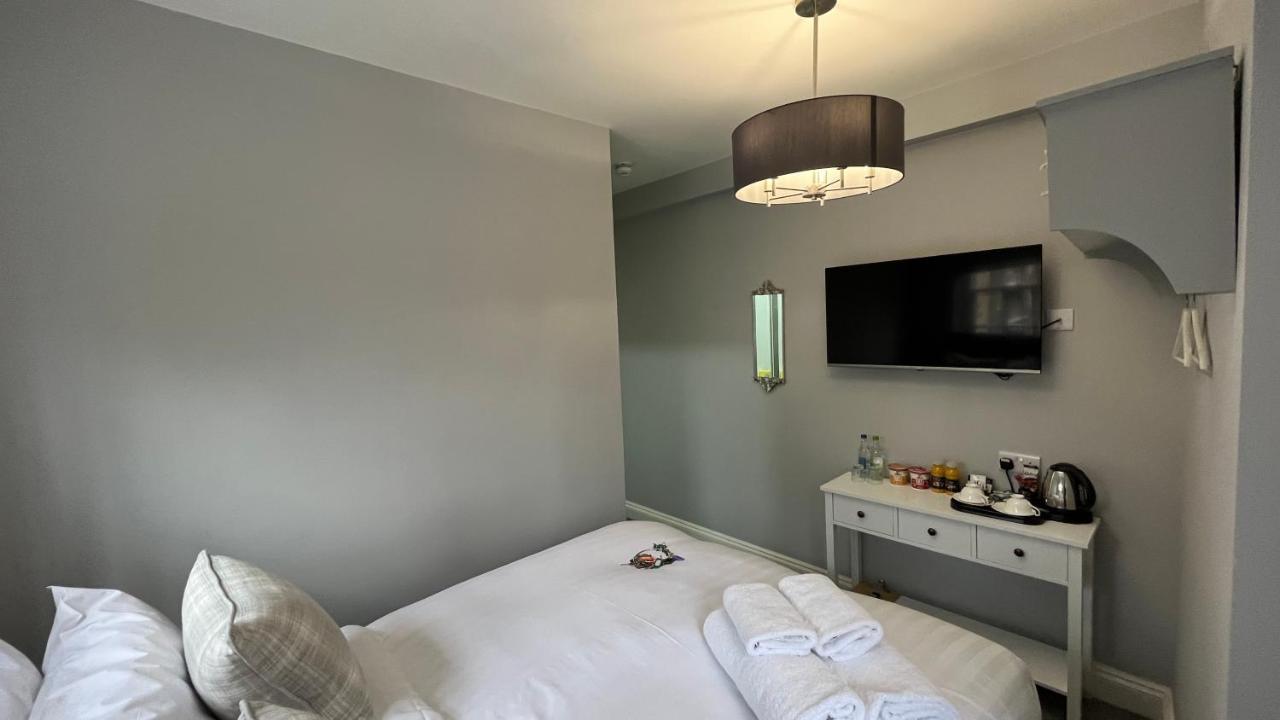 Dockers Inn 2*