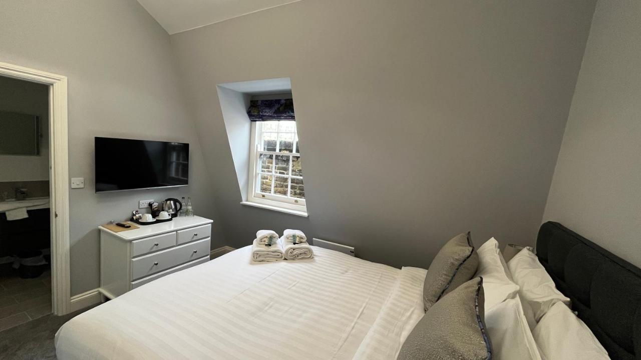 Inn Dockers 2*