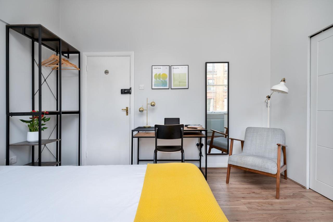D8 House * Londres